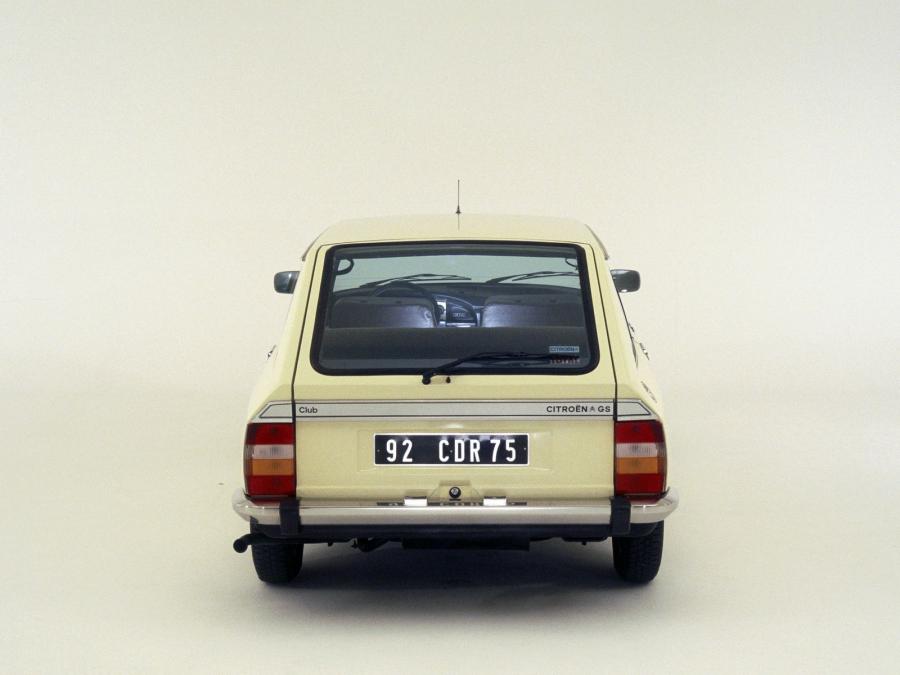  Citroen GS Club Break 1977 года  (фото 2 из 13)